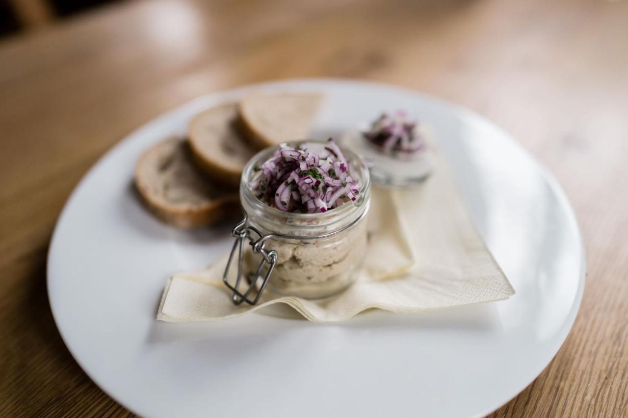 Na Kopecku Ad 1795 - Penzion S Restauraci A Wellness V Podkrkonosi ดวูร์กราโลเว นัด ลาเบม ภายนอก รูปภาพ