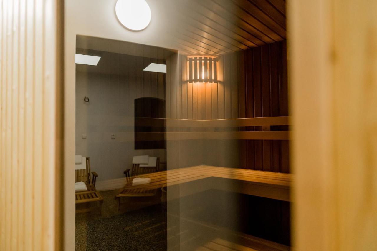 Na Kopecku Ad 1795 - Penzion S Restauraci A Wellness V Podkrkonosi ดวูร์กราโลเว นัด ลาเบม ภายนอก รูปภาพ